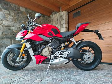 Ducati Streetfighter V4S 2020