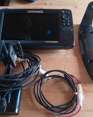eco/GPS lowrance hook reveal 9 