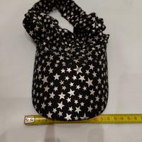 cappello nero con stelle argento con fascia