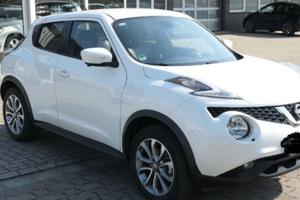 Nissan Juke bianca gpl