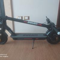 monopattino ducati pro 2 evo nuovissimo 