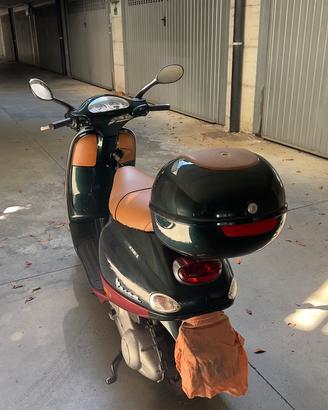 Vespa  Piaggio Et 150