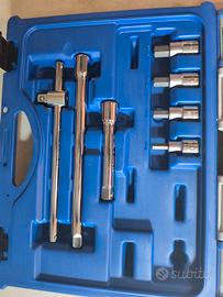 Set di 44 bussole metriche da 1/4" e 1/2" e access