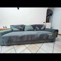 Divano letto matrimoniale