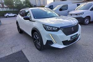 Peugeot 2008 PureTech 100 S&S Allure Pack