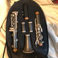 Clarinetto con  custodia e guanti