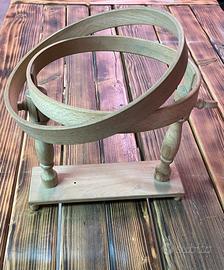 Telaio da ricamo per ricamare in legno vintage