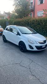 Opel corsa 1.3 cdti 75cv 2011