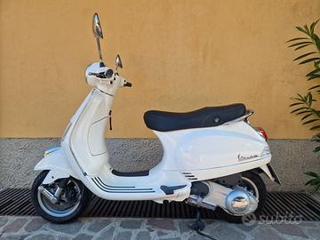vespa 150 lx