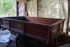 Carro trazionato