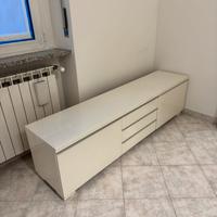 Console portatv con casetti