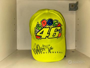 Cappellino firmato Valentino Rossi