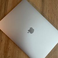 MacBook Pro & Apple Watch SE