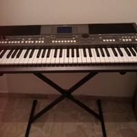 tastiera arranger Yamaha psr-s670come nuova 