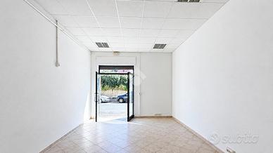 NEGOZIO A LIVORNO