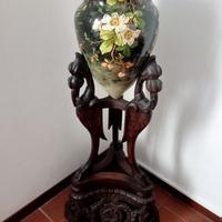 Vaso antico con portavaso