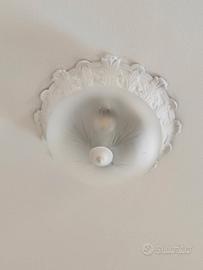 Plafoniera vintage in ottone e vetro satinato 