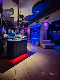 Locale a Pavia con licenza