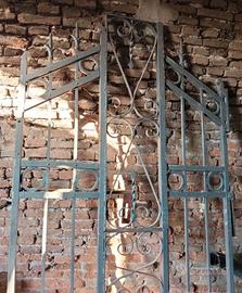 Cancello ferro battuto 