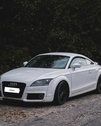 Audi tt per ricambi