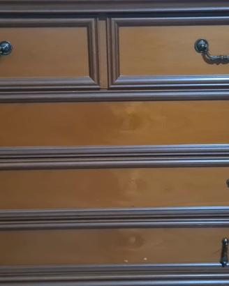Cassettiera in legno