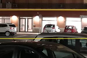 Locale commerciale con 10 ampie vetrine