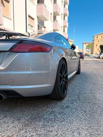 Aufi tt mk3 2.0 tfsi 230cv