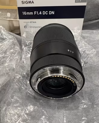 Sigma 16mm f/1.4 DC DN Contemporary – Sony E
