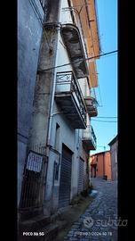 Appartamento abitabile da ristrutturare Lauria