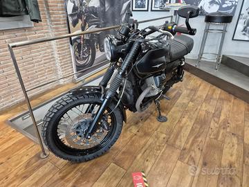 Moto Guzzi V7 CUSTOMIZZATA