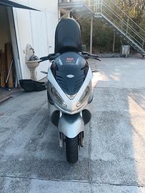 Malaguti Madison 250