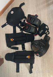 Protezioni x arti marziali