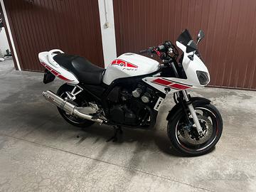 Yamaha Fazer FZ6