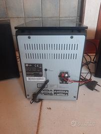 Impianto mini hi-fi LG mod CM1530