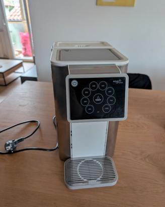 Dispenser acqua filtrata