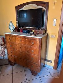 comò classico con specchiera e due comodini