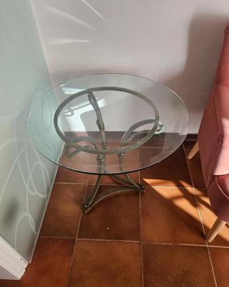 Tavolino artigianale in ferro battuto e cristallo