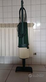 Aspirapolvere 