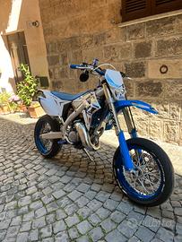Tm 125