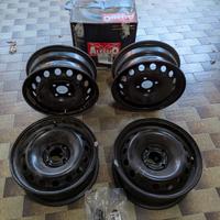 Cerchi da 14 x 6 pollici in acciaio 