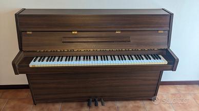 Pianoforte Yamaha giapponese 