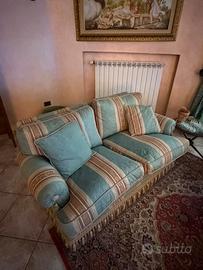 Divano in tessuto
