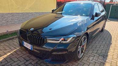 BMW M550i V8 