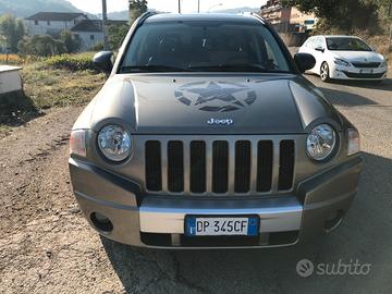 JEEP Compass SUV 4X4 - TETTO APRIBILE