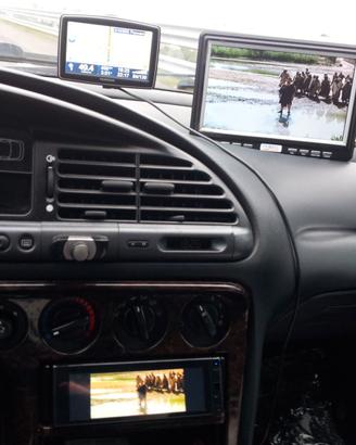 Monitor TV + Digitale Terrestre