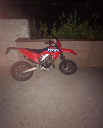 hm 50