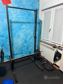 Pesi palestra + stazione rack porta bilancere