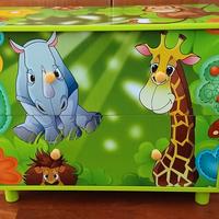 Mobiletto per la camera dei bambini