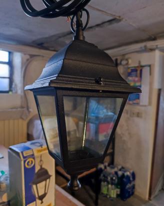 lampada a sospensione da esterno