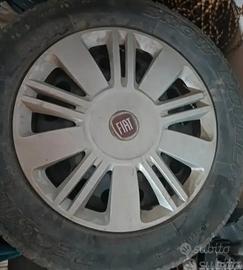Cerchi In Ferro  Più Gomme Fiat Sedici 